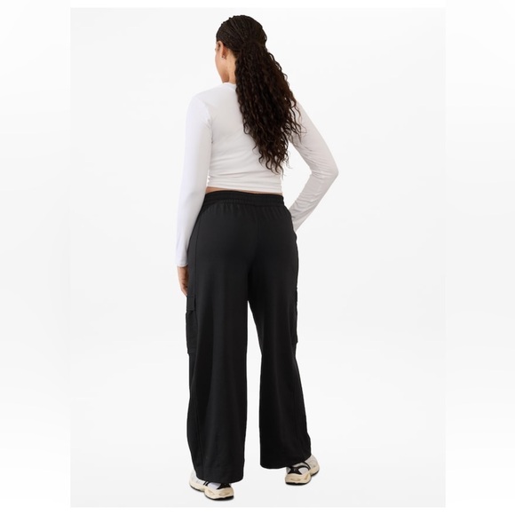 Retroterry Black High Rise Wide Leg Cargo Pant. Petite Medium - Picture 11 of 11